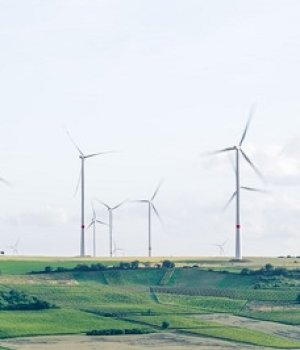 Biznes apeluje do rządu: nie zmieniajmy ustawy o wiatrakach z 500 na 700 metrów